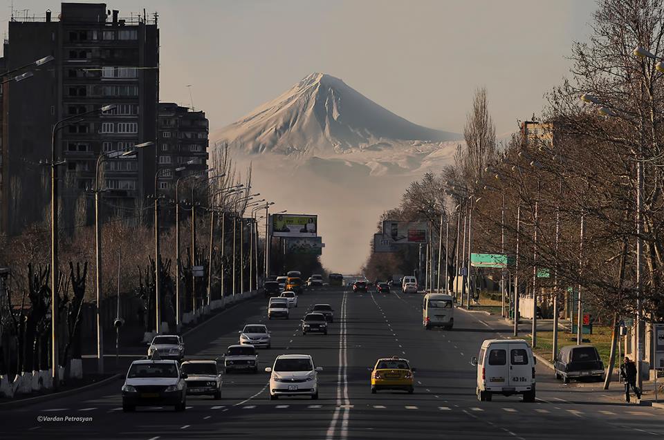 Ереван. Дорога к Арарату