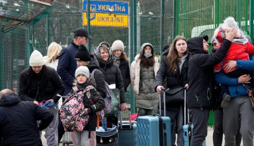 Мужчинам в возрасте от 18 до 60 лет запретили покидать Украину